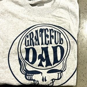 Grateful Dad T-Shirt (Large) tried on but never worn